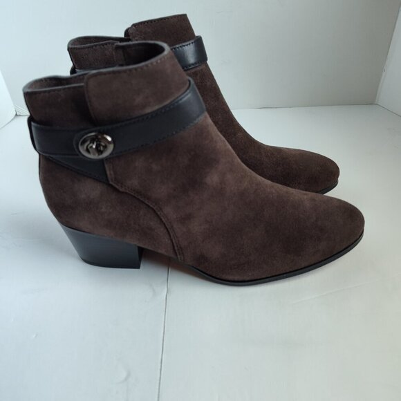 Ladies SZ 7M Coach Brown/Black Suede Bootie - Picture 2 of 5